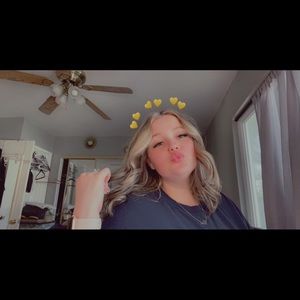 Meet your Posher, Kassidy